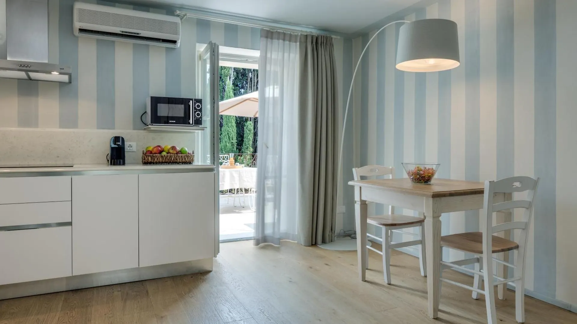 Rambaldi Apartments In Casa Nr 6 With Shared Terrace 巴多利诺